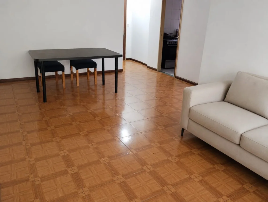 Semipiso en venta en Flores
