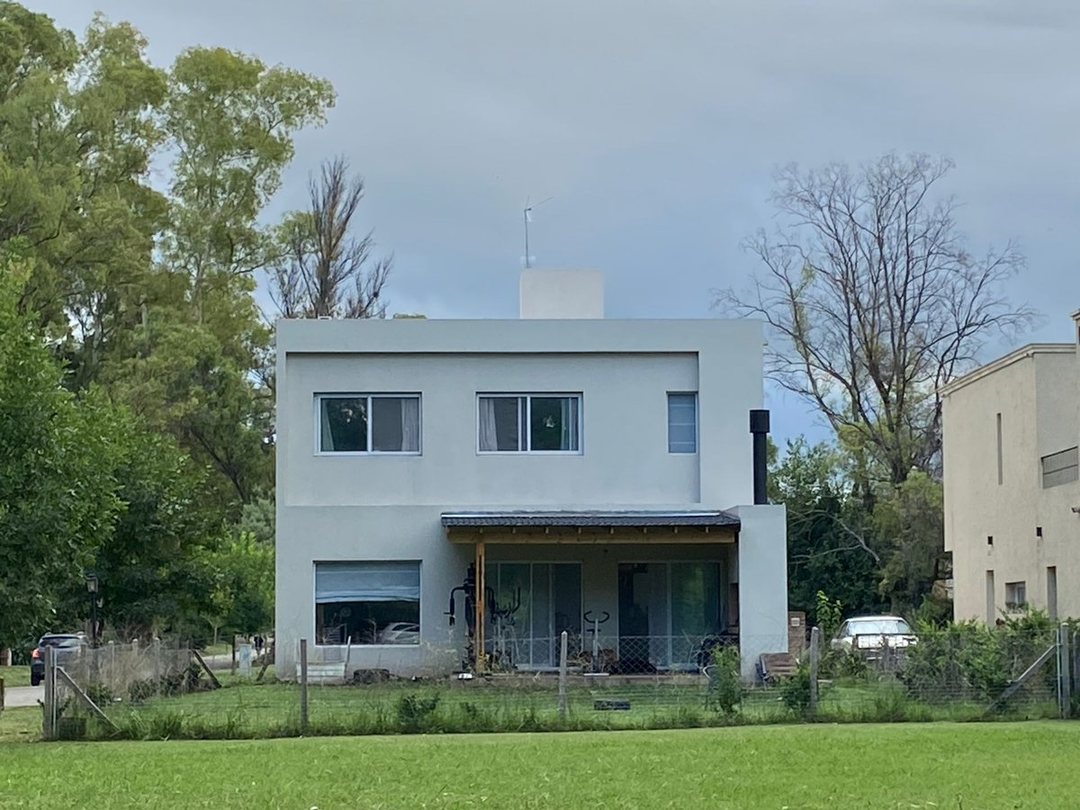 VENTA casa 4 ambientes LA ANGELICA Pilar PERMUTA
