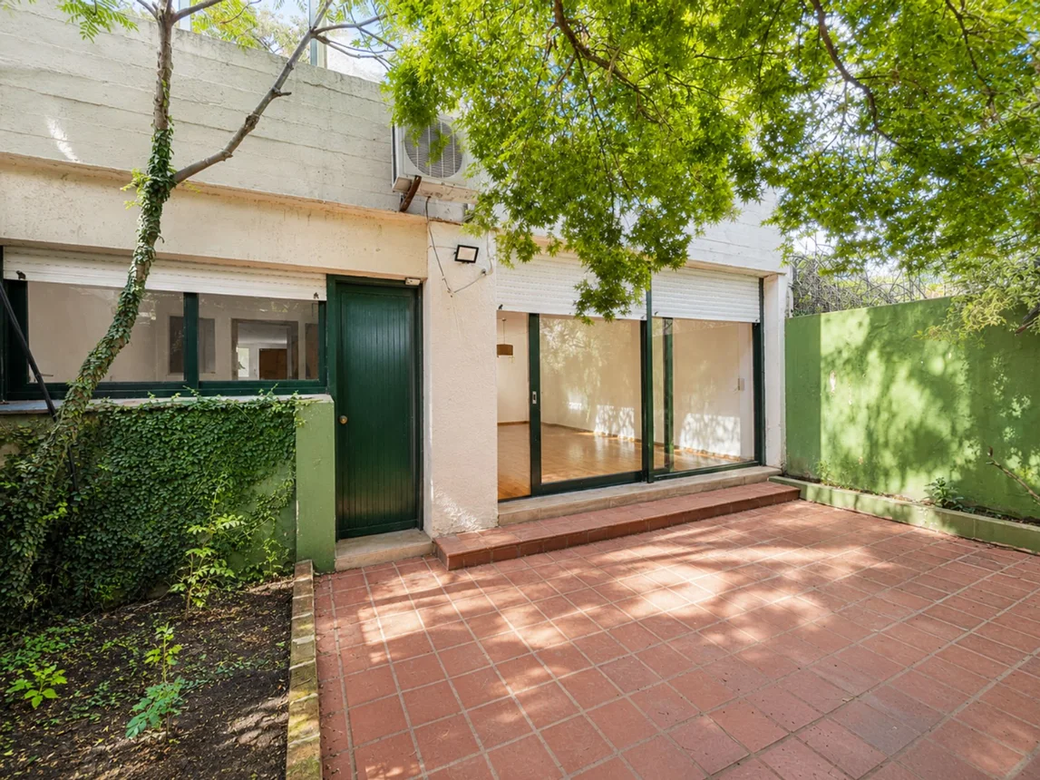 Casa en venta en La Plata, foto 2