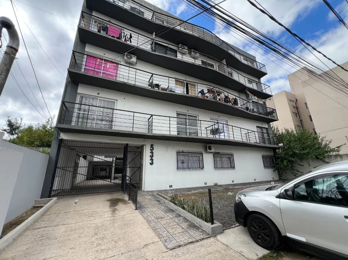 Departamento de 2 ambientes en venta en Belén de Escobar, General Lamadrid 500