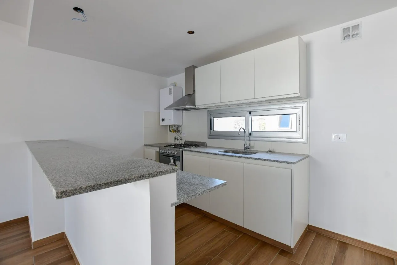 Departamento en venta en La Plata, foto 2