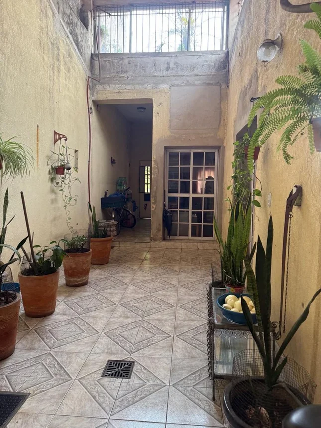 Casa de 4 ambientes en venta en Ciudadela, Reconquista 200, foto 2