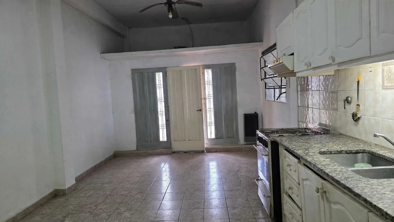 PH en venta en Monte Chingolo, foto 2