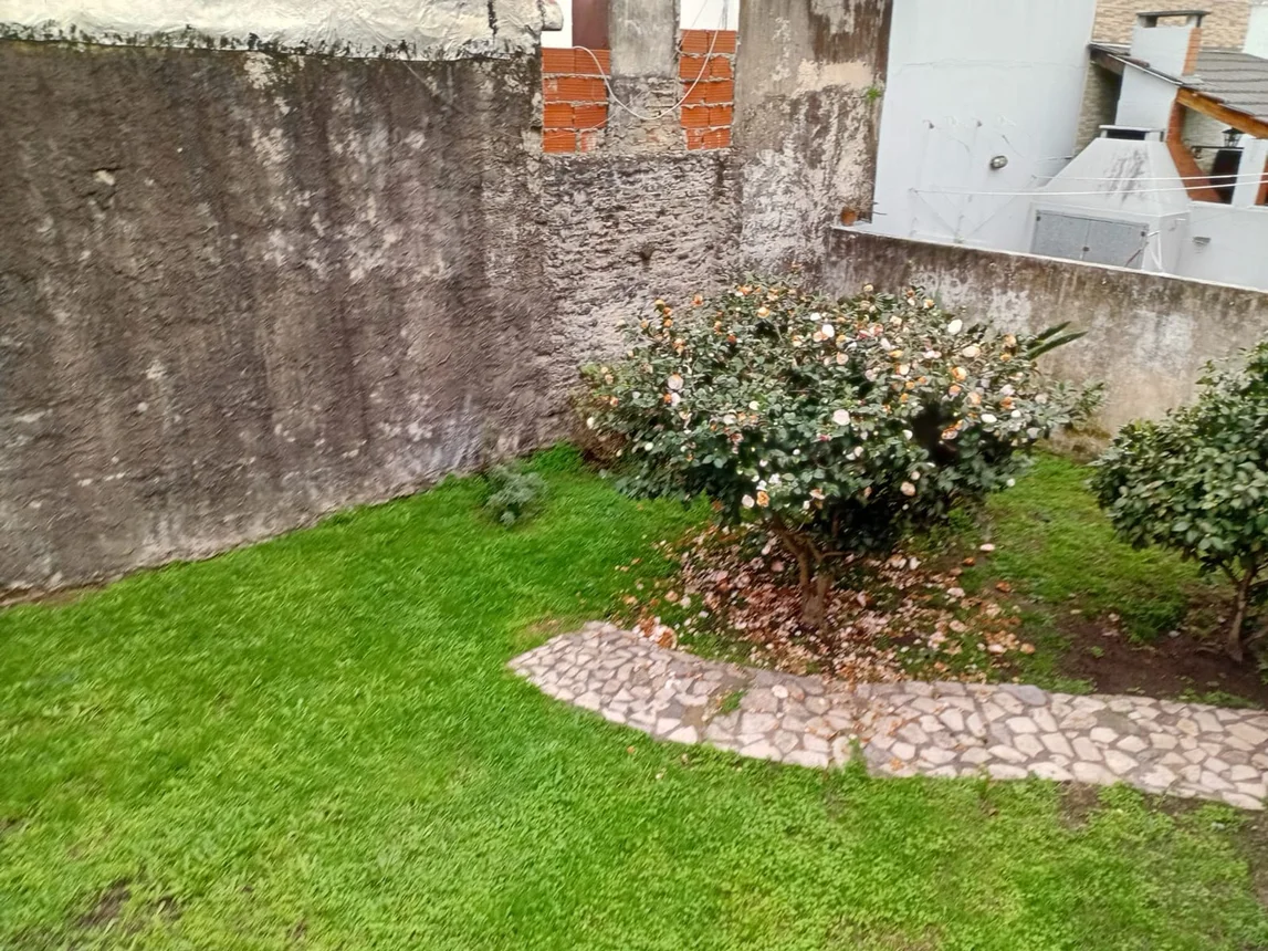 Casa de 3 ambientes en venta en Ramos Mejía, José González Castillo 200, foto 4