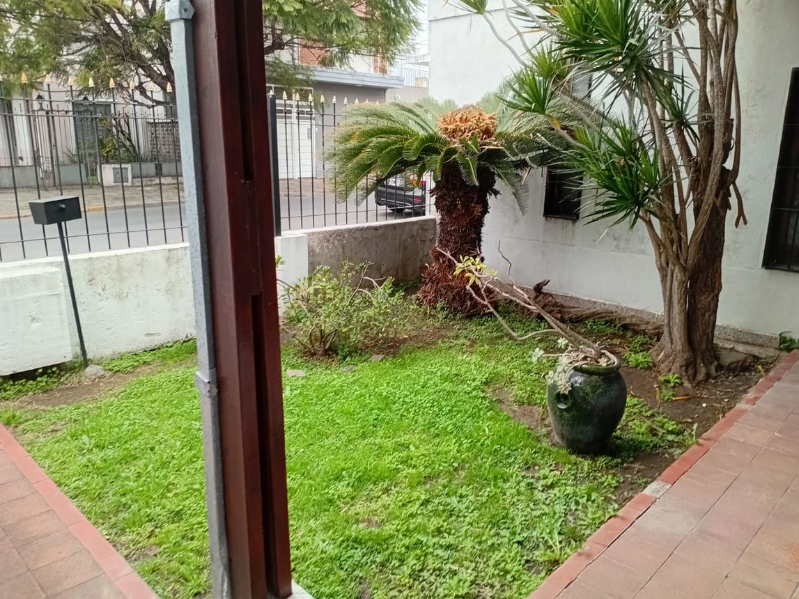 Casa de 3 ambientes en venta en Ramos Mejía, José González Castillo 200, foto 5