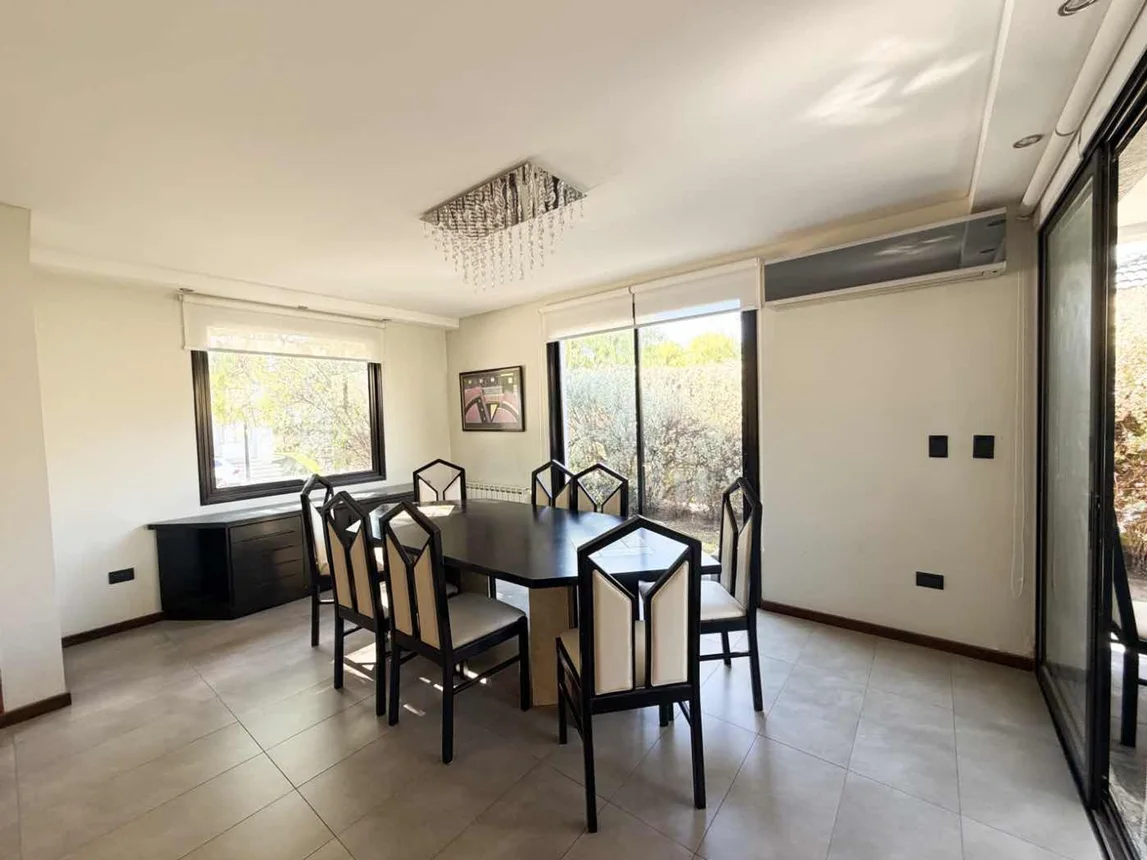 Casa en venta en Mendoza, foto 5