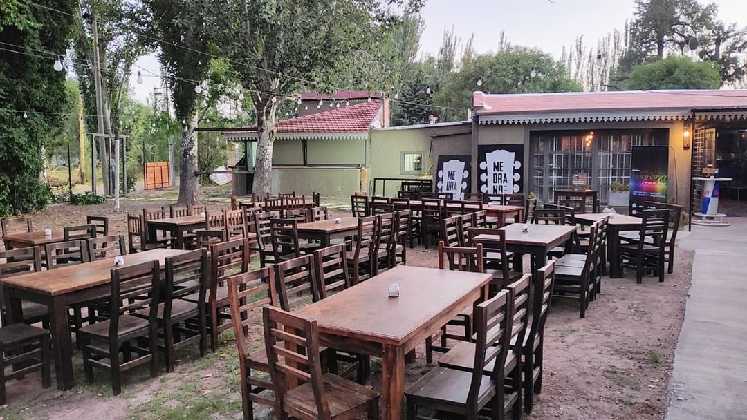 VENTA DE FONDO DE COMERCIO RUBRO RESTO BAR