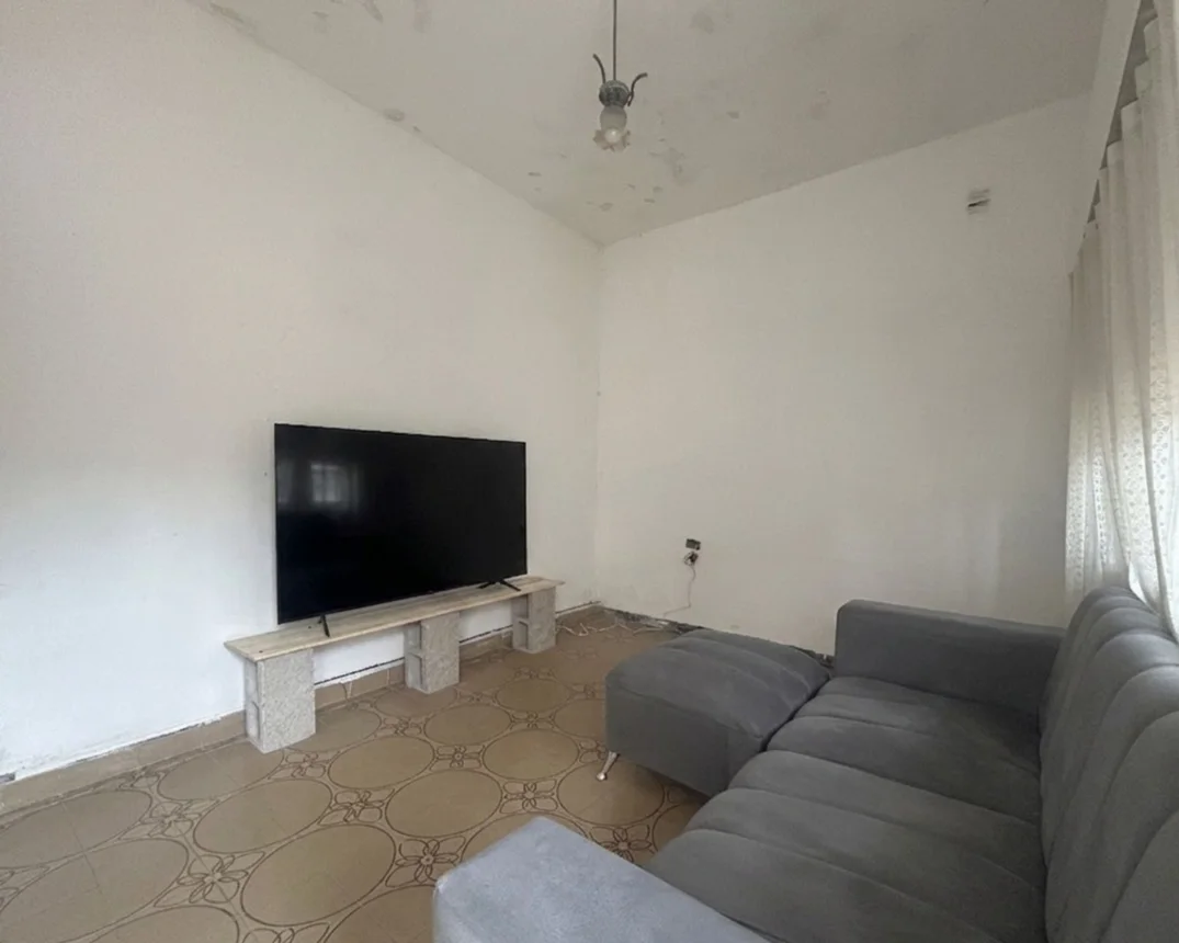 Casa en venta en Temperley, foto 2