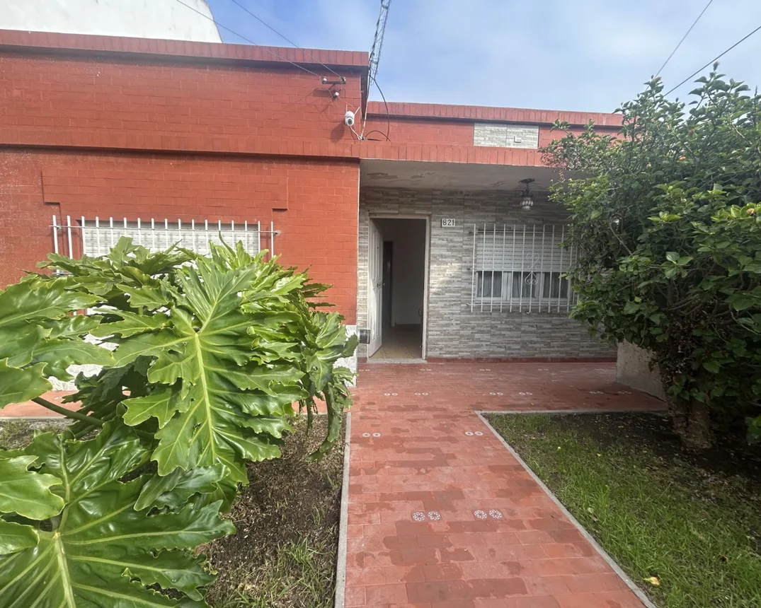 Casa en venta en Temperley