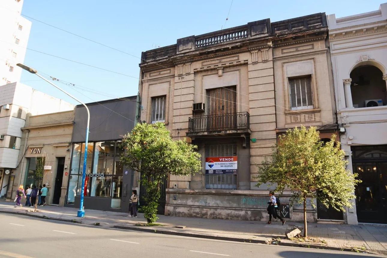 Casa de 7 ambientes en venta en San Miguel de Tucumán, Santiago del Estero 400, foto 2
