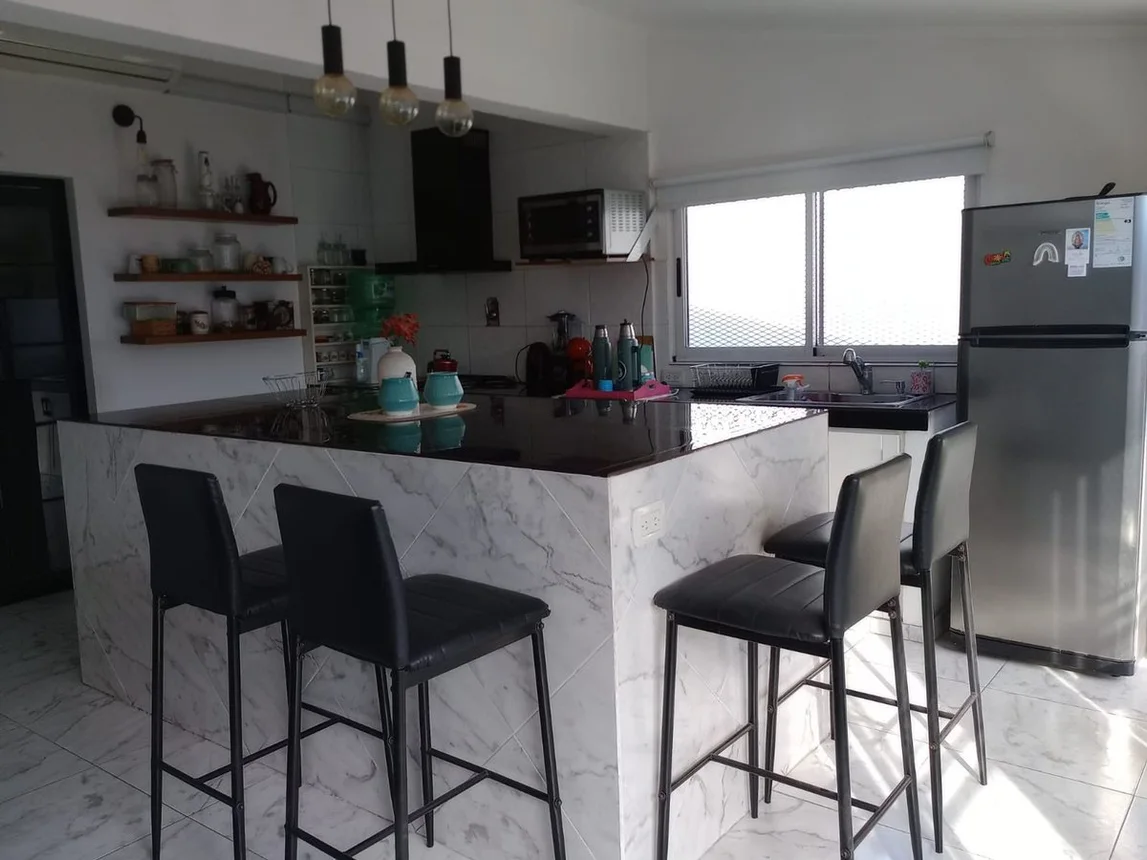 Casa en venta en Isidro Casanova