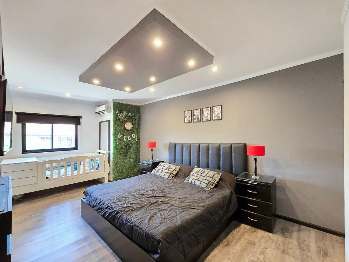 Casa en venta en Paso del Rey, foto 3