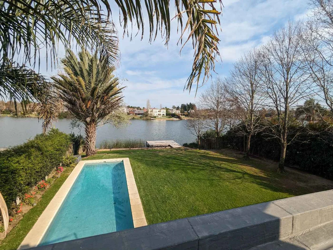 Casa de 7 ambientes en venta en Tigre, Av Santa Maria 6300, foto 3