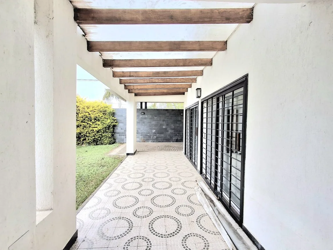 Hermosa casa en fincas del rincon, foto 5