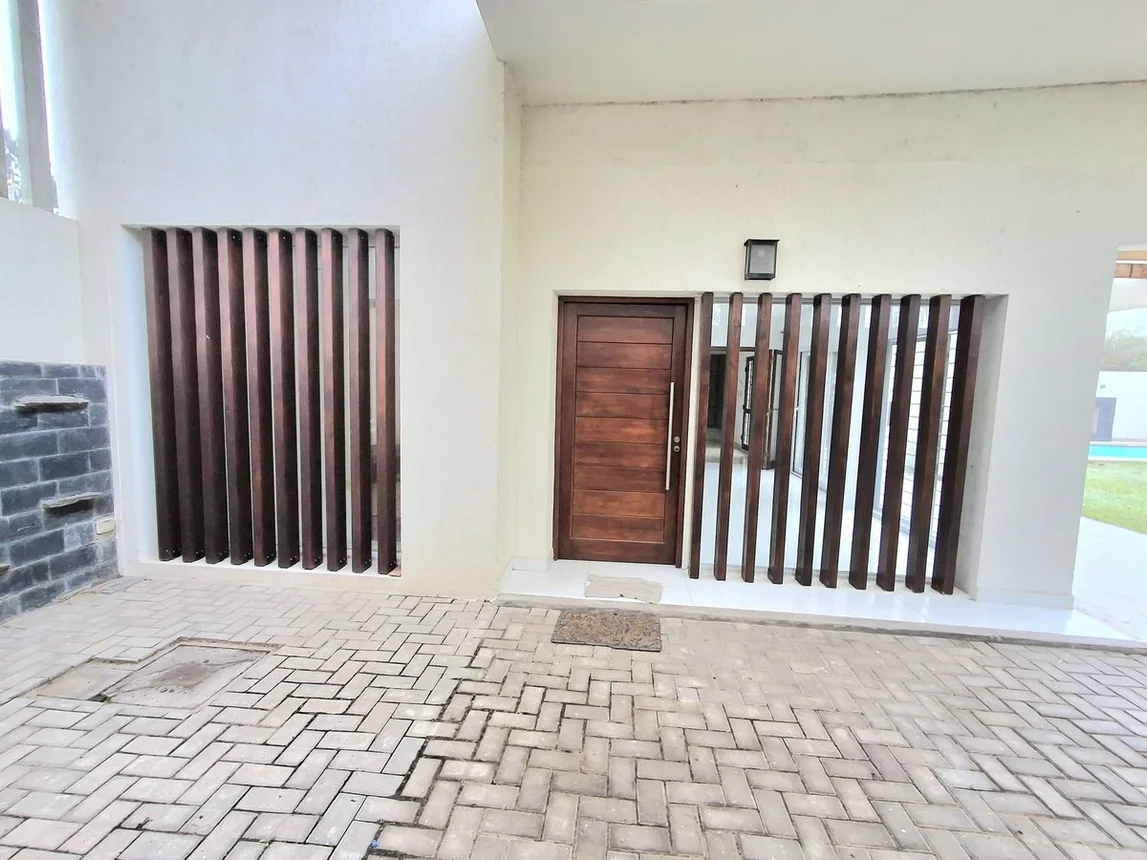 Hermosa casa en fincas del rincon, foto 2