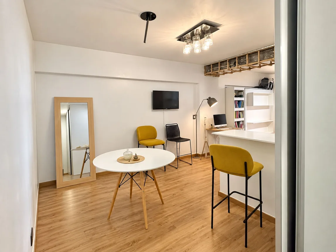 Monoambiente en venta en Monte Castro, Lascano 4400
