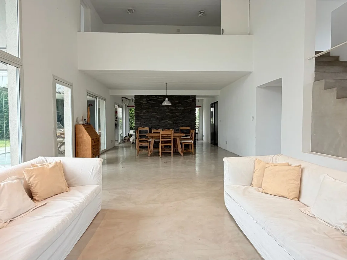 Casa en venta en Garín, foto 3