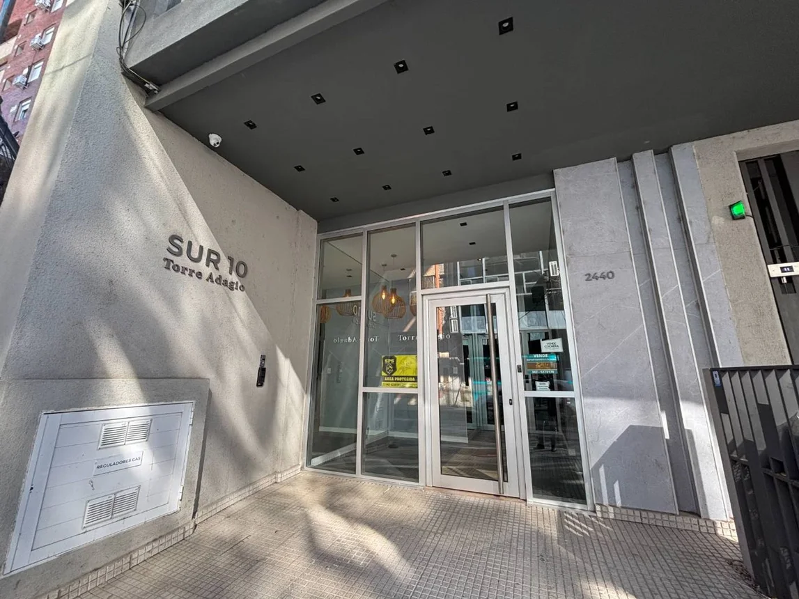 Departamento de 2 ambientes en alquiler en Santa Fe, La Rioja 2400, foto 2