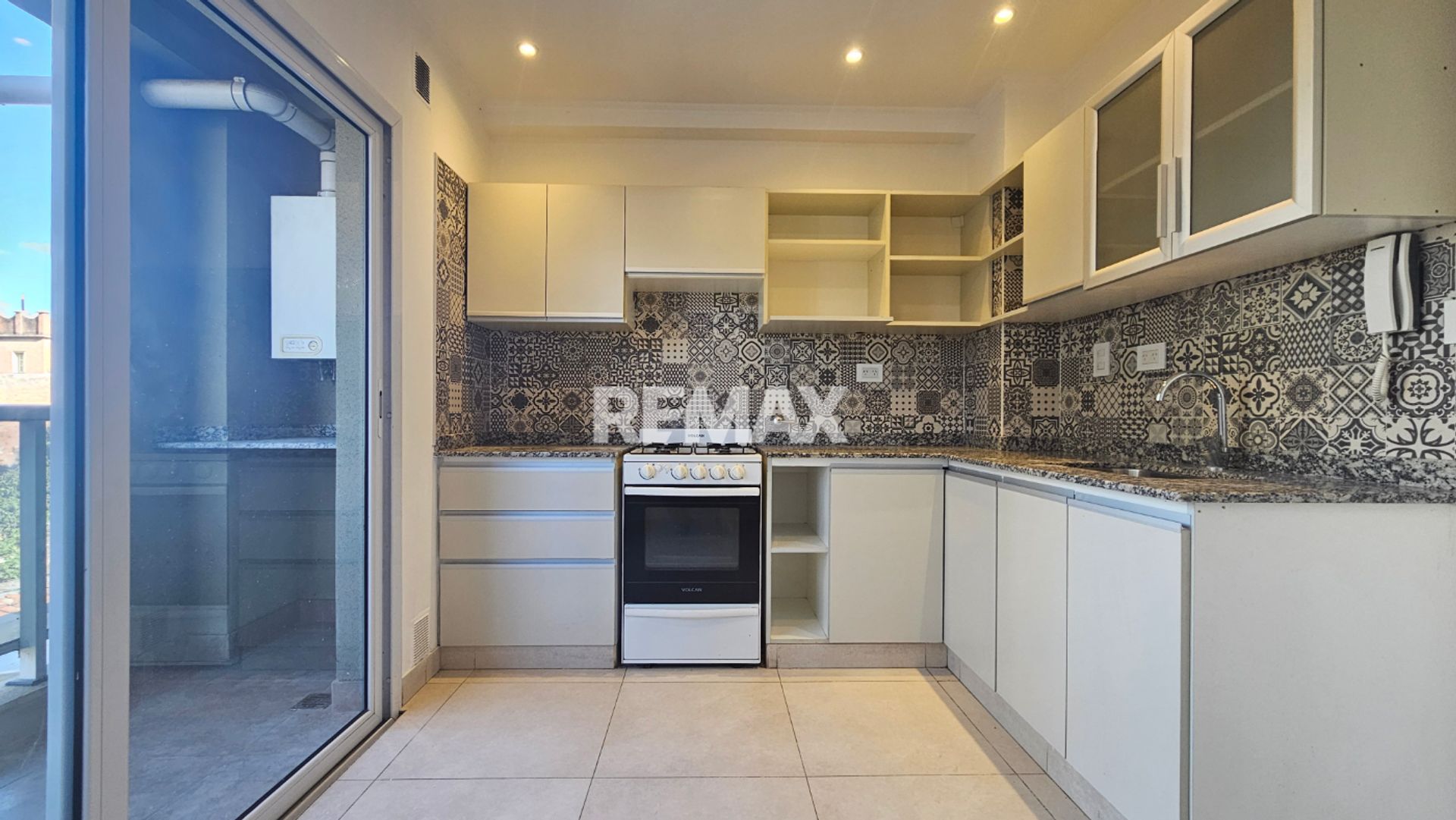 DEPARTAMENTO ZONA PORTAL VENTA 2 DORM FINANCIABLE - foto 4