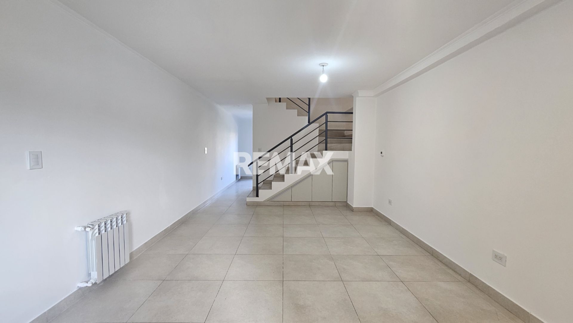 DEPARTAMENTO ZONA PORTAL VENTA 2 DORM FINANCIABLE - foto 2
