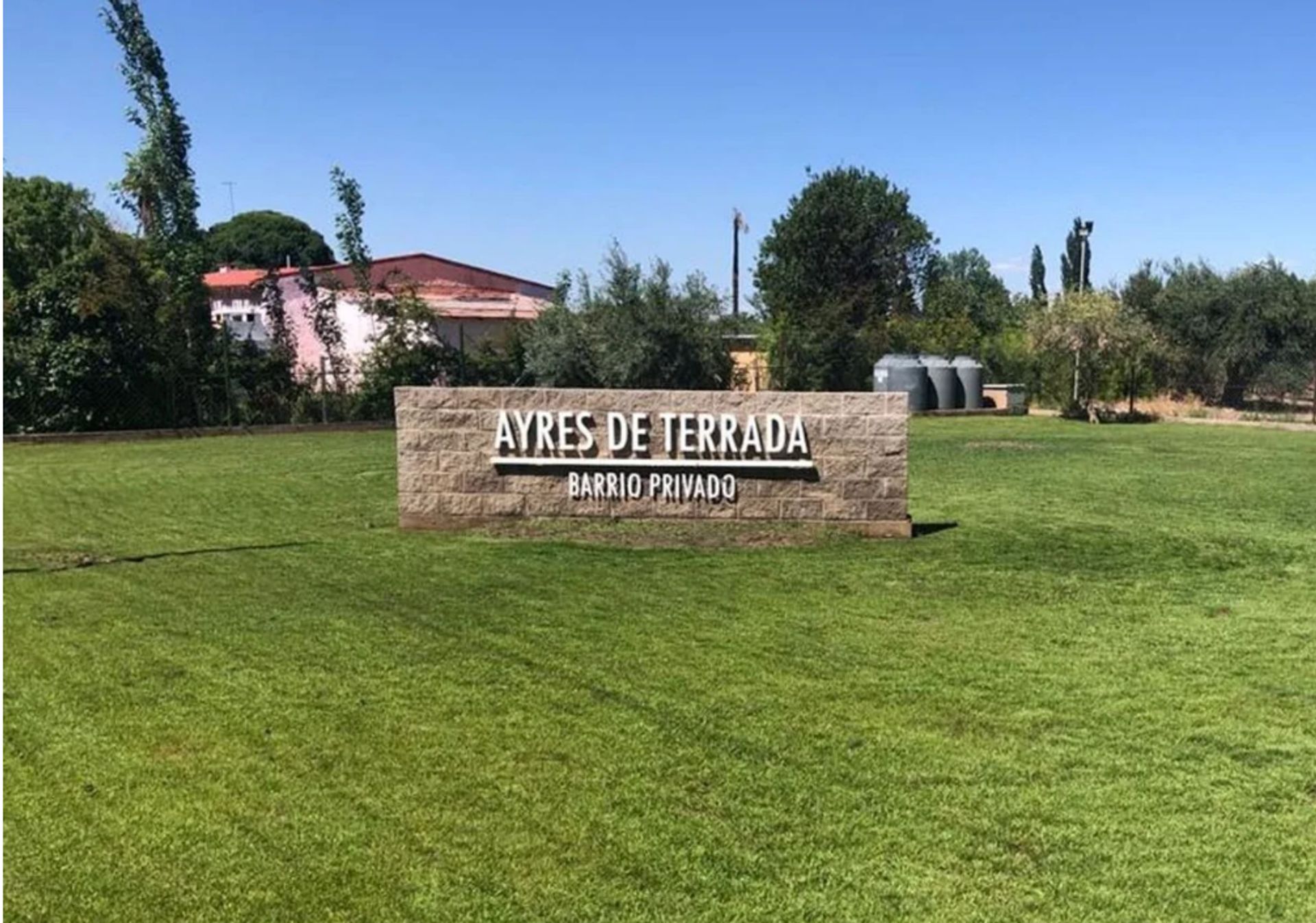 Terreno en Terrada 5000
