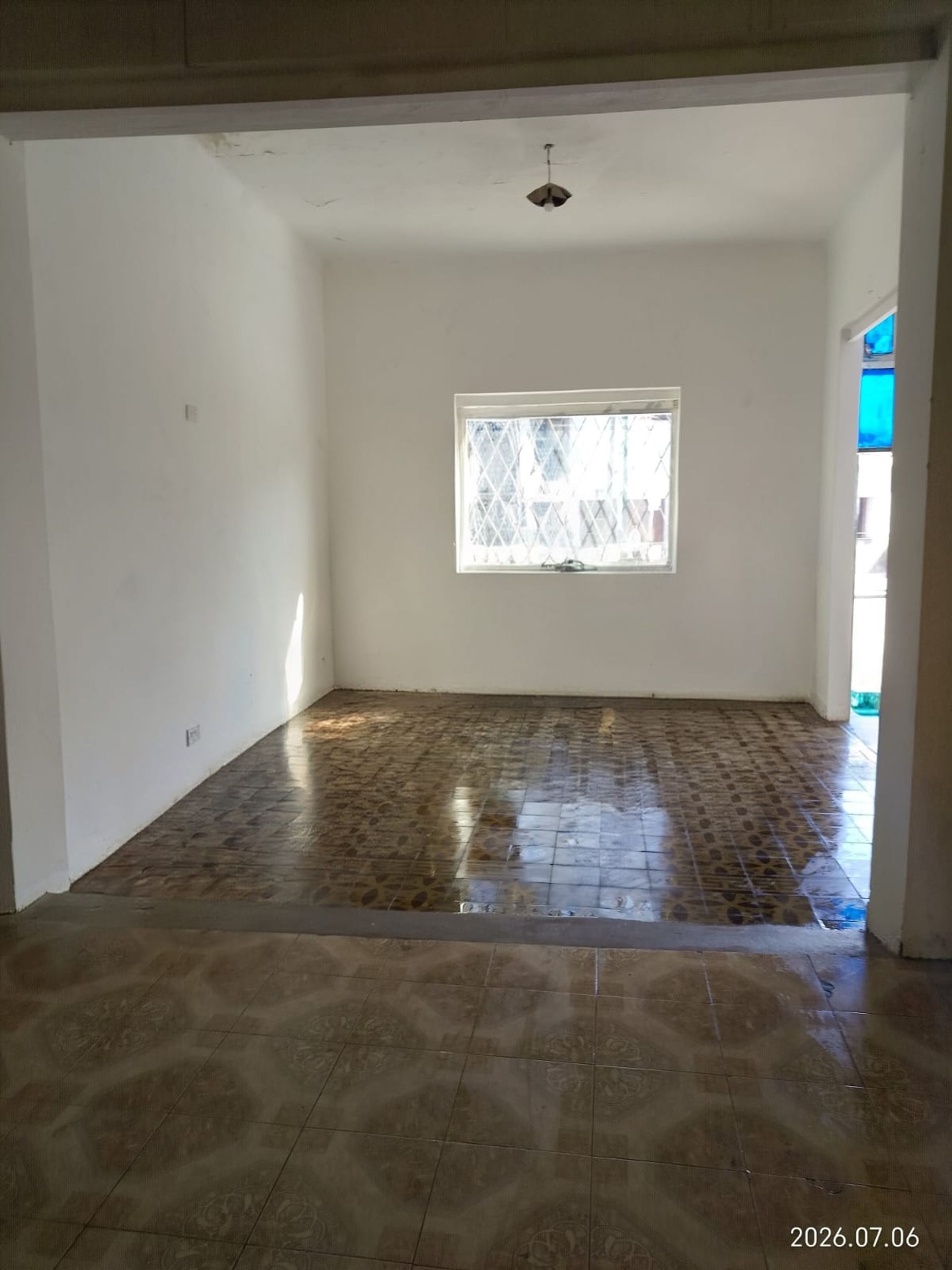 TERRENO CON LOCAL VENTA O PERMUTA MACROCENTRO - foto 6