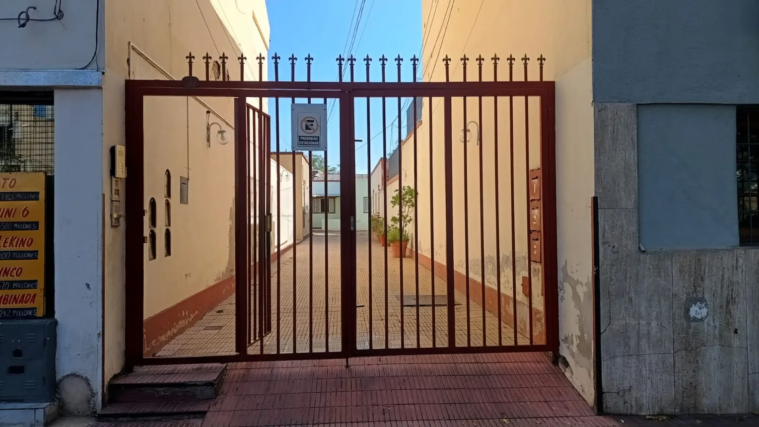 Casa en venta en Mendoza, foto 2