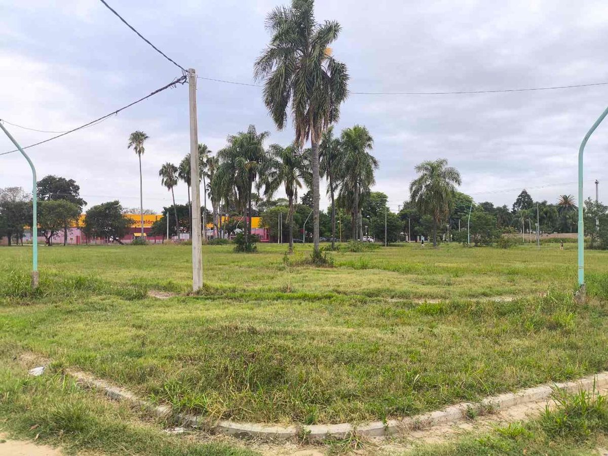 Se vende Lote en Santo Tome - Todos los servicios