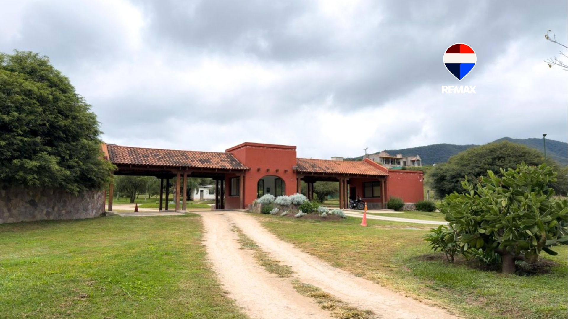 TERRENO VENTA LAS CAÑADAS ZONA NORTE - foto 1