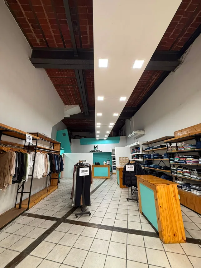 Alquiler local comercial, foto 1