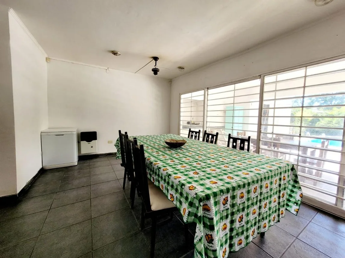 Casa en venta en Funes, foto 4