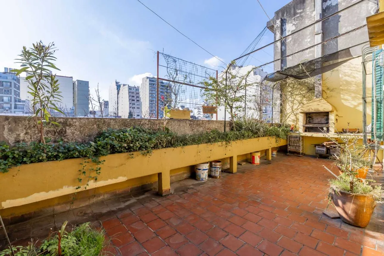 PH de 4 ambientes en venta en Parque Patricios, Inclán 3100