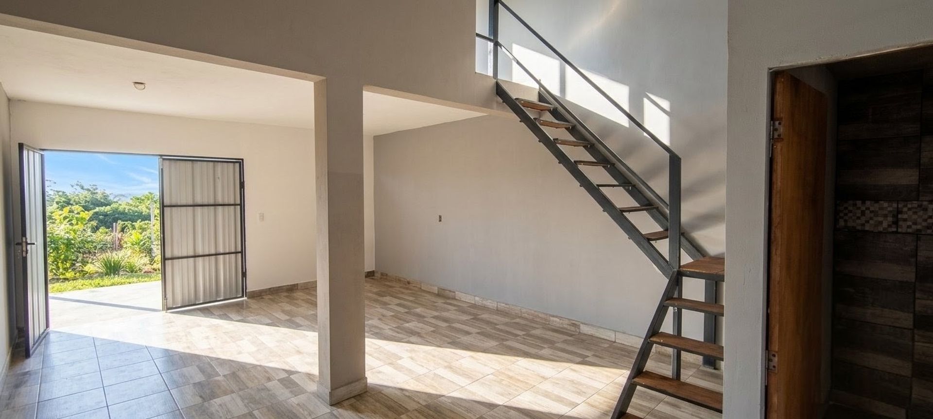 GALPON A ESTRENAR EN VENTA ZONA SUR 300 M2 - foto 4