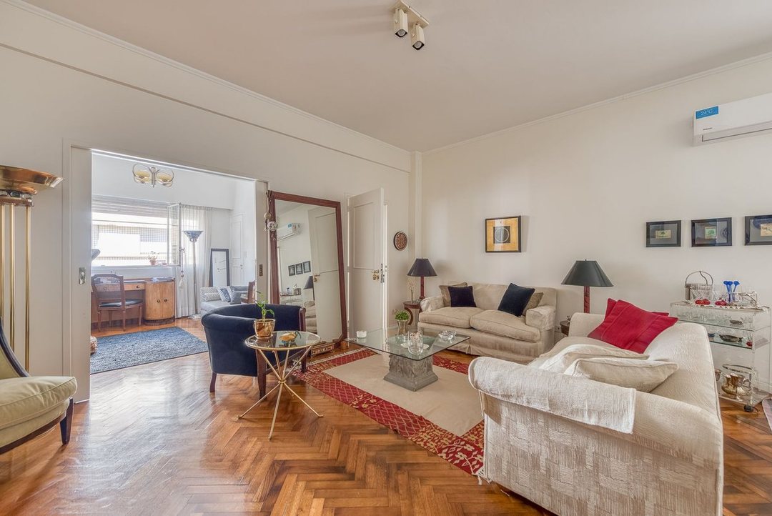 Venta departamento 3 dorm c/dep ycochera Recoleta