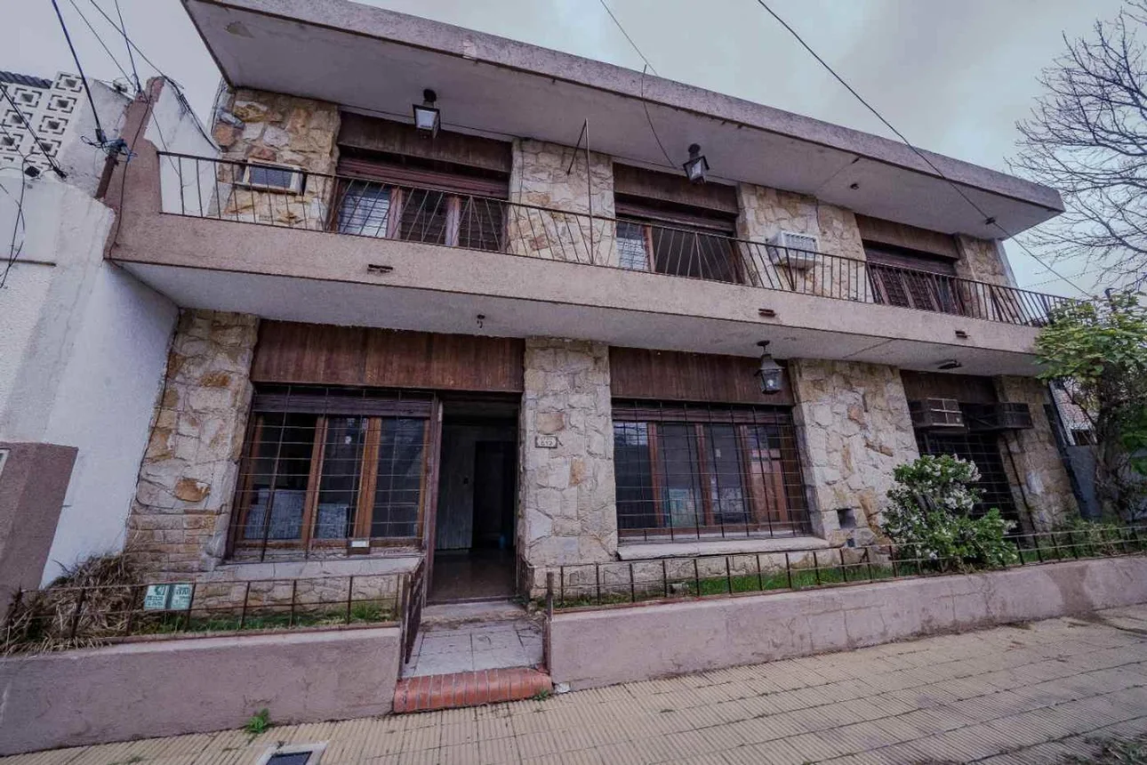 Casa de 4 ambientes en venta en San Isidro, Maestro Santana 500