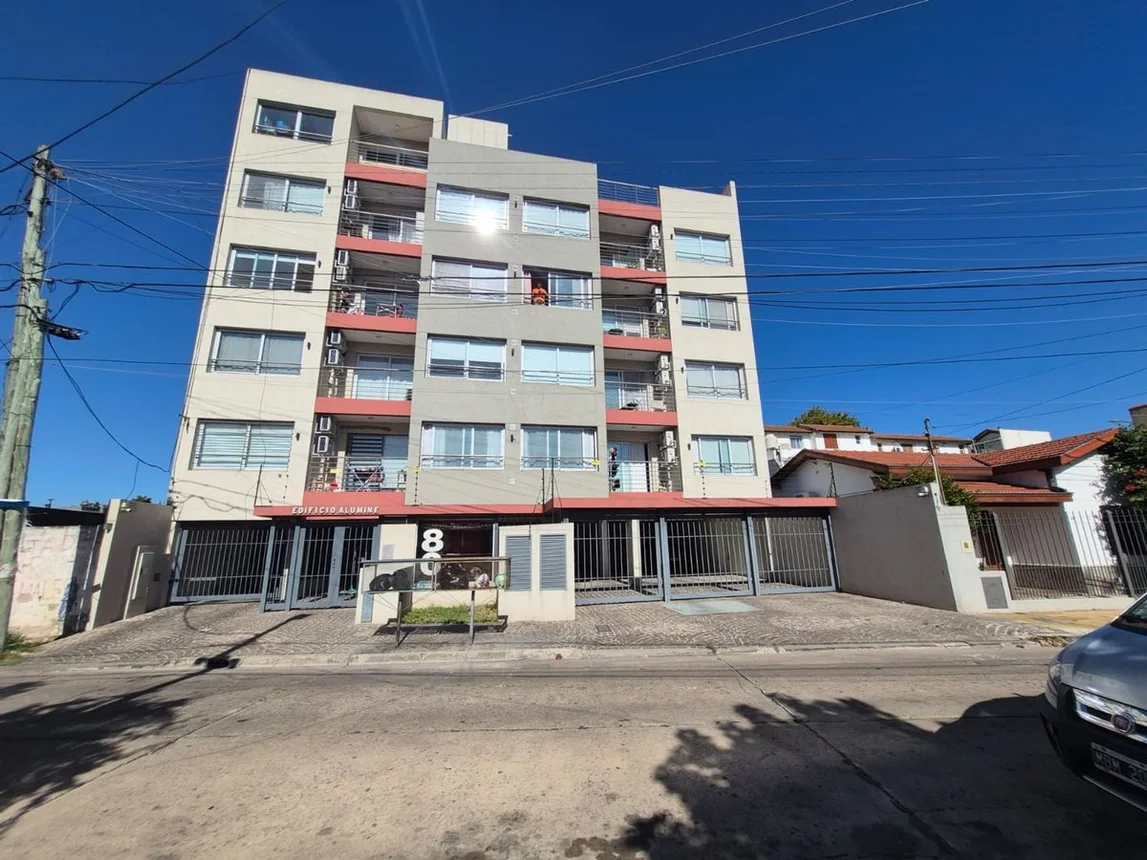 Monoambiente en venta en Bernal Oeste, Comandante Franco 0