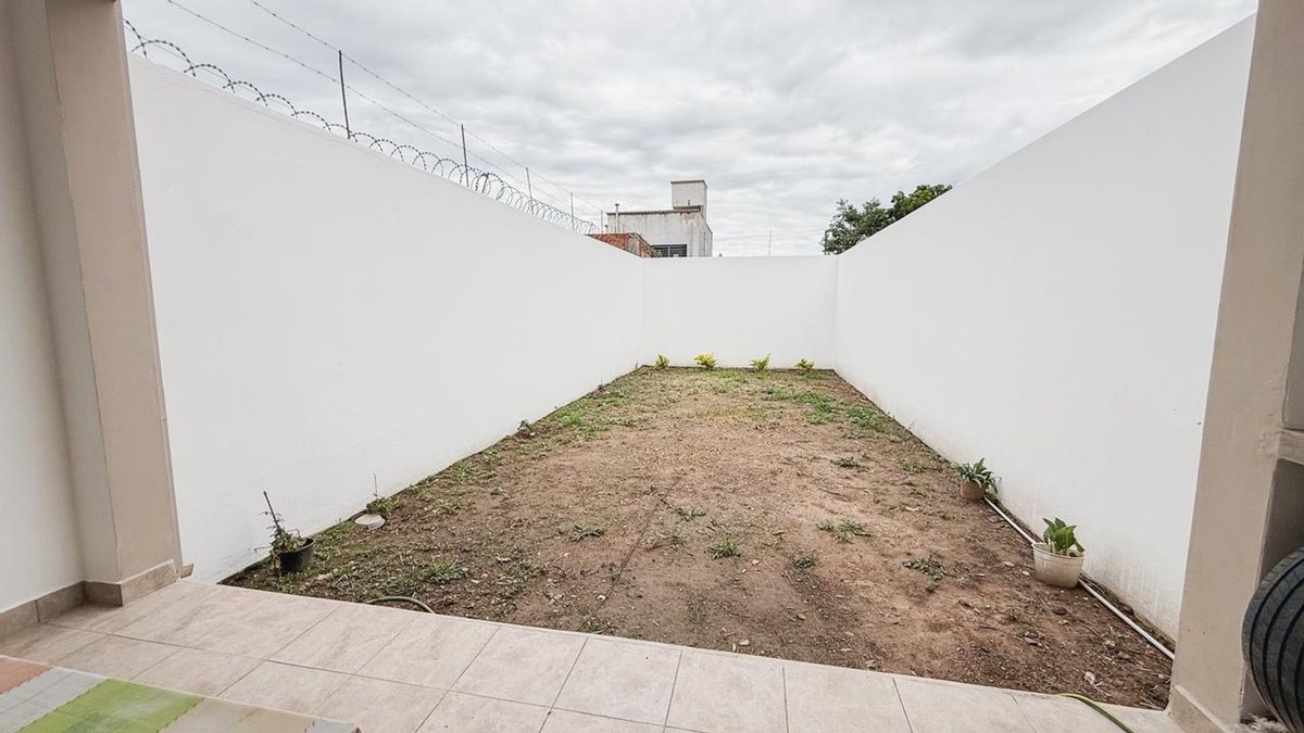CASA EN VENTA DE 2 DORM EN ZONA SUR SALTA - foto 20