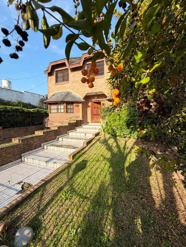 Casa en venta en Muñiz