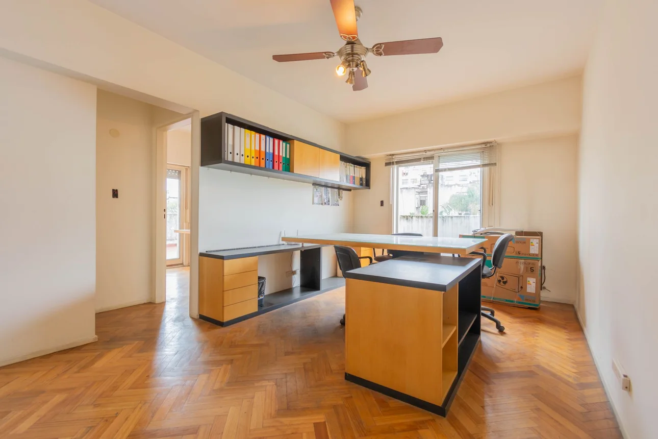 Departamento de 2 ambientes en venta en Almagro, Rivadavia 4000