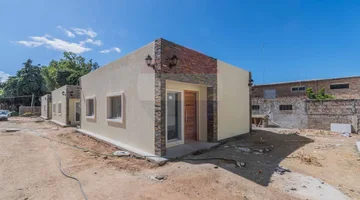 VENTA CASA A ESTRENAR SOLYMAR GARDENS 2D