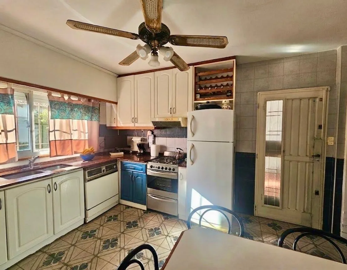 Casa de 4 ambientes en venta en Quilmes, Benito Pérez Galdós 1200, foto 5