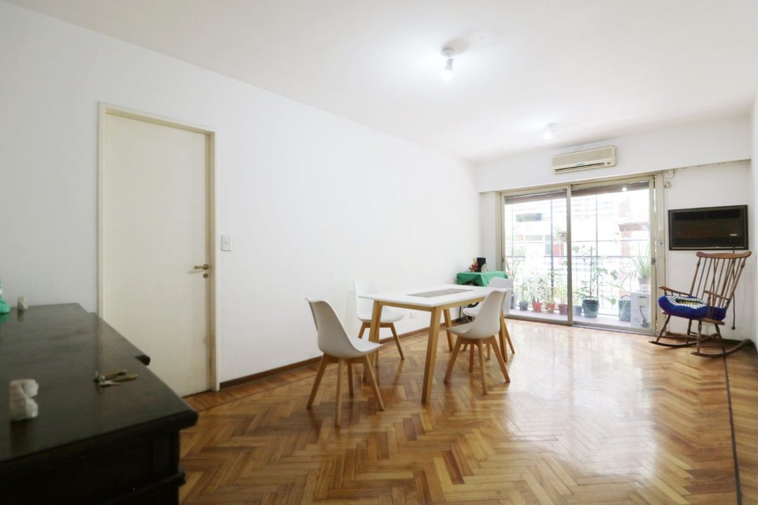 VENTA DEPTO 3 AMB MAS DEPENDENCIA BALCÓN RECOLETA