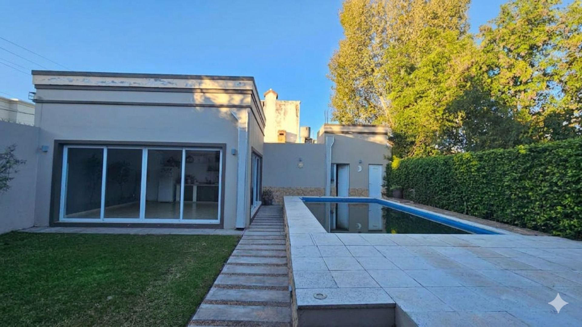 CASA EN VENTA GRAND BOURG LA ALBORADA 4 DORM - foto 9