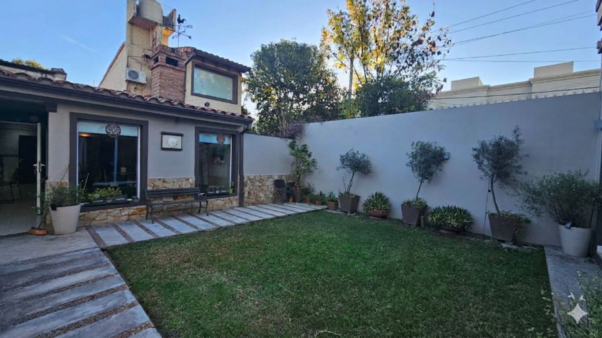 CASA EN VENTA GRAND BOURG LA ALBORADA 4 DORM - foto 8