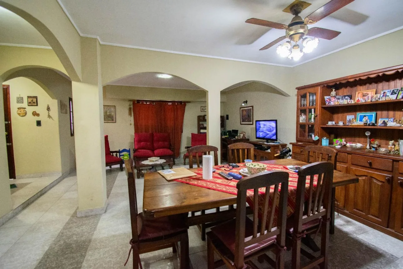 Casa dúplex en venta en La Plata