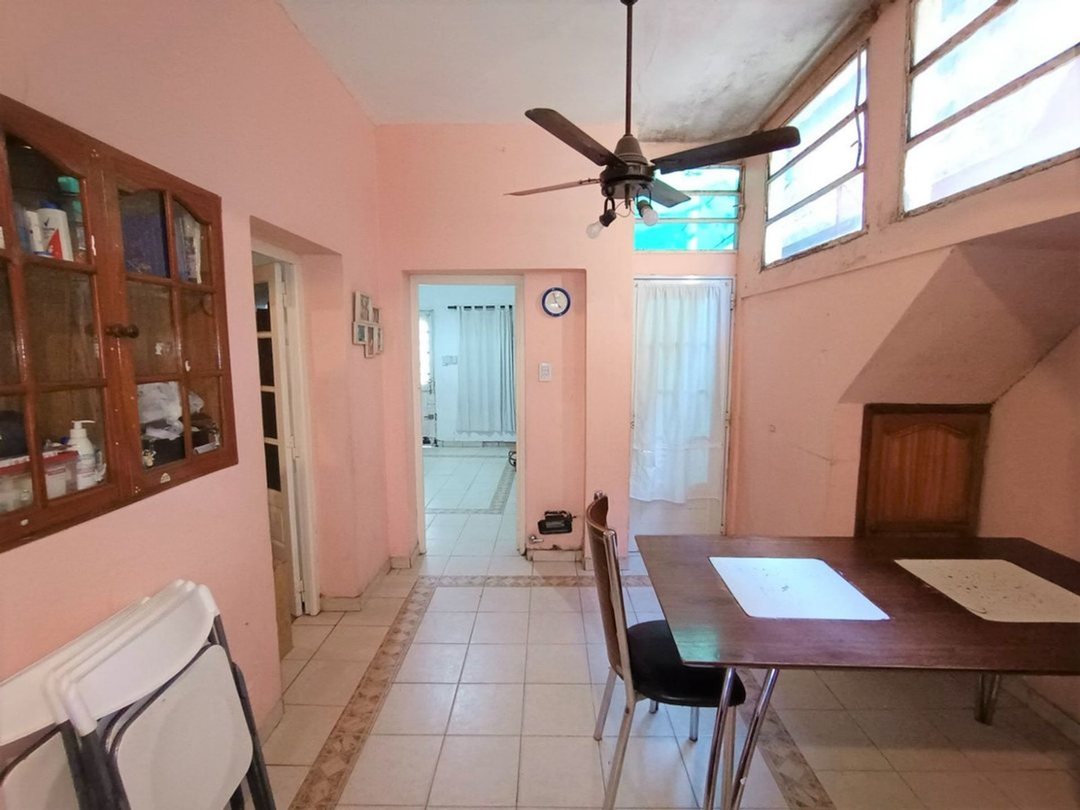 CASA 2 DORMI C/QUINCHO BALCON Y TERRAZA EN VENTA