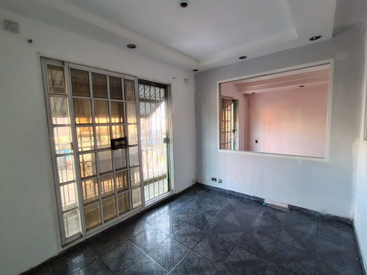 Foto 20 — VENTA BLOQUE GALPON +LOCALES+VIVIENDA MERLO