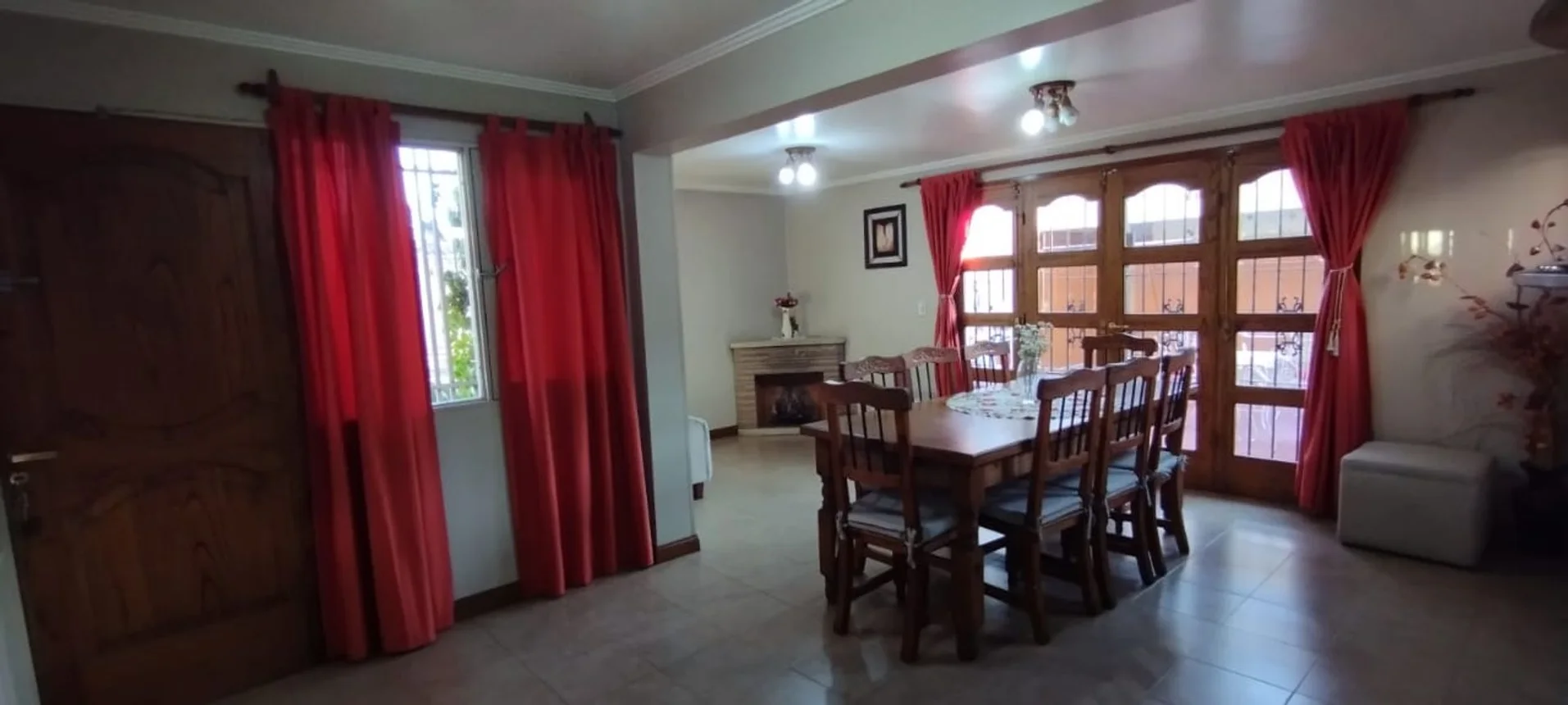 Casa en venta en Guaymallén, foto 2