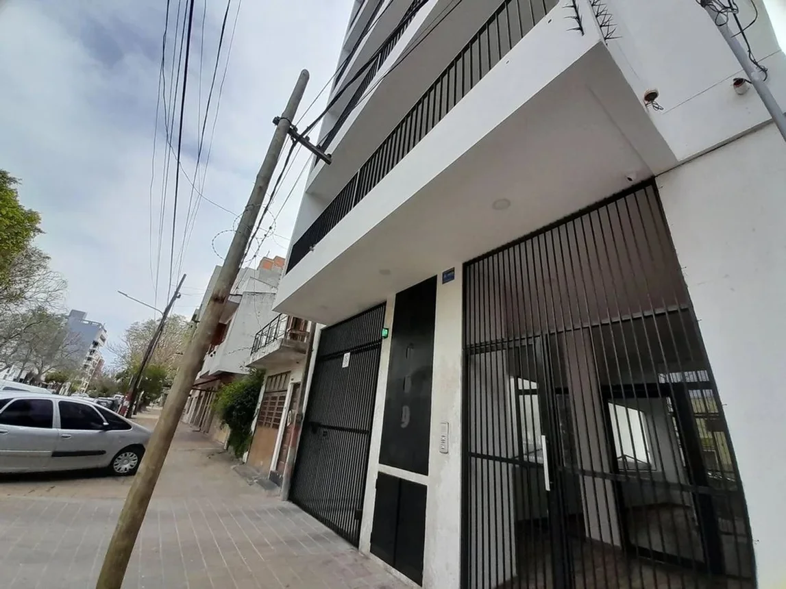Departamento en venta en La Plata, foto 2