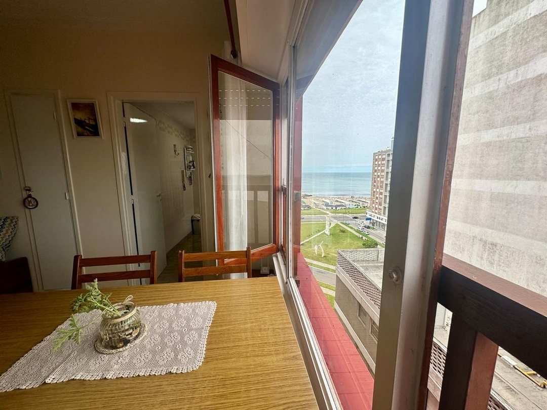 VENTA DEPARTAMENTO C/COCHERA 2 AMB MIRAMAR ZONA 1